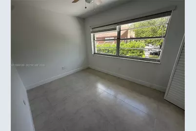 6712 SW 114th Ave, Miami, FL 33173 - Photo 5