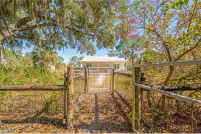15347 S Sr 29, Labelle, FL 33935 - Photo 3