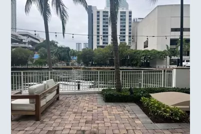 31 SE 5th St #601, Miami, FL 33131 - Photo 15