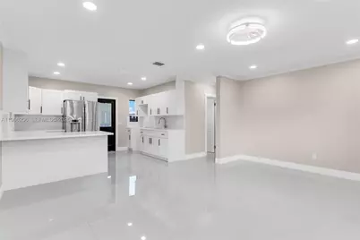 18765 SW 316th Ter, Homestead, FL 33030 - Photo 7