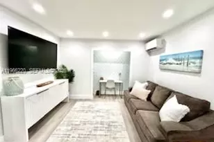 15001 Leisure Dr, Homestead, FL 33033 - Photo 3