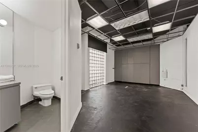 20199 NE 16th Pl #20199, Miami, FL 33179 - Photo 9