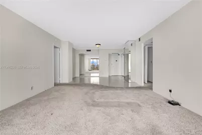 20301 W Country Club Dr #1826, Aventura, FL 33180 - Photo 17