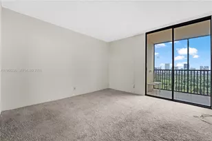 20301 W Country Club Dr, Aventura, FL 33180 - Photo 19