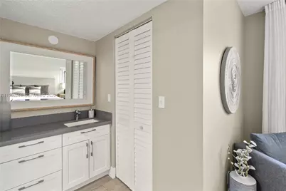 5130 Las Verdes Cir #107, Delray Beach, FL 33484 - Photo 21