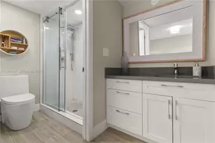 5130 Las Verdes Cir, Delray Beach, FL 33484 - Photo 23