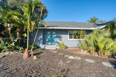 6581 Riparian Rd, Lake Worth, FL 33462 - Photo 61