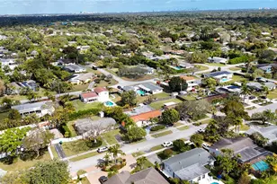 9131 SW 178th Terrace, Palmetto Bay, FL 33157 - Photo 11