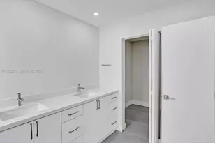 12020 SW 93rd St, Miami, FL 33186 - Photo 23