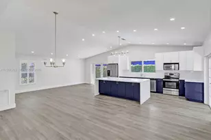 12020 SW 93rd St, Miami, FL 33186 - Photo 9