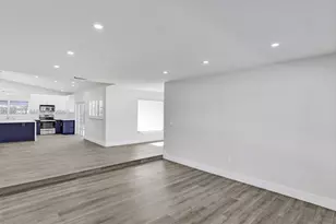 12020 SW 93rd St, Miami, FL 33186 - Photo 7