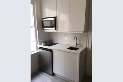 119 Menores Ave #8A, Coral Gables, FL 33134 - Photo 1