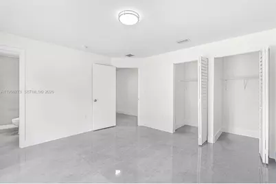 933 NW 50th St, Miami, FL 33127 - Photo 13