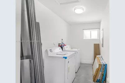 933 NW 50th St, Miami, FL 33127 - Photo 21