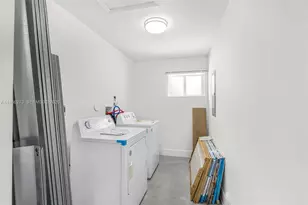 933 NW 50th St, Miami, FL 33127 - Photo 21