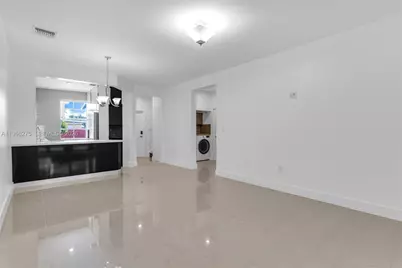 30 SE 6th Rd, Homestead, FL 33030 - Photo 7