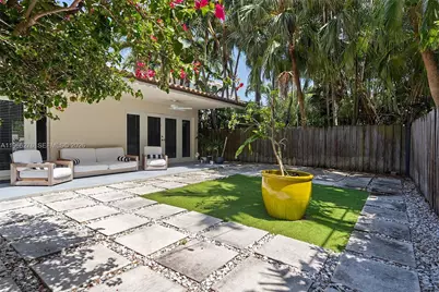 5830 Pine Tree Dr, Miami Beach, FL 33140 - Photo 27
