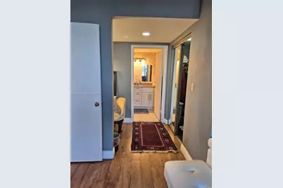 4001 Hillcrest Dr #416, Hollywood, FL 33021 - Photo 11