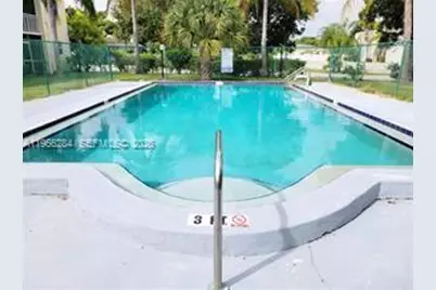 1500 Crescent Cir #A23, Lake Park, FL 33403 - Photo 3