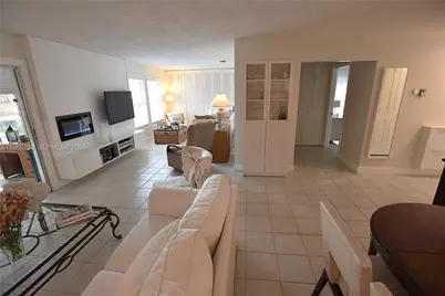 138 Amherst Ln, Lake Worth, FL 33467 - Photo 17