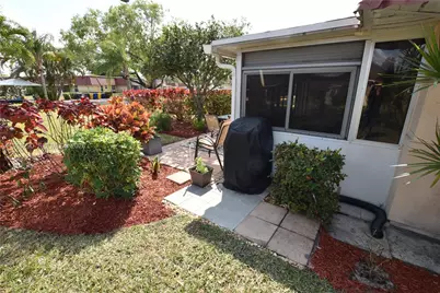 138 Amherst Ln, Lake Worth, FL 33467 - Photo 43