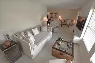 138 Amherst Ln, Lake Worth, FL 33467 - Photo 11