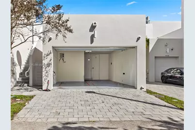 6420 NW 105th Pl, Doral, FL 33178 - Photo 35