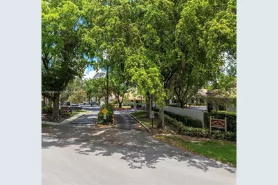 7924 NW 10th St, Plantation, FL 33322 - Photo 37