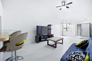 7924 NW 10th St, Plantation, FL 33322 - Photo 13