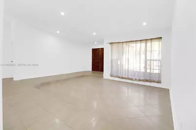 3420 SW 111th Ave, Miami, FL 33165 - Photo 11