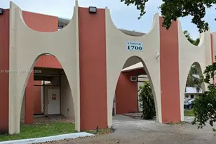 1700 NE 191st St, Miami, FL 33179 - Photo 3