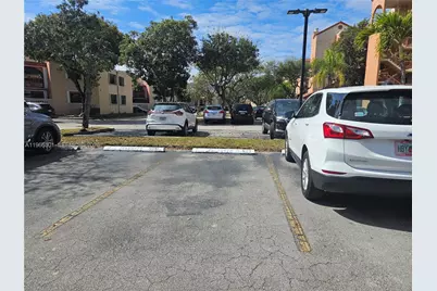 10255 NW 9th St Cir #503-7, Miami, FL 33172 - Photo 23