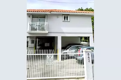 842 SW 14th Ave #2, Miami, FL 33135 - Photo 9