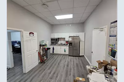 10322 NW 55th St, Sunrise, FL 33351 - Photo 5