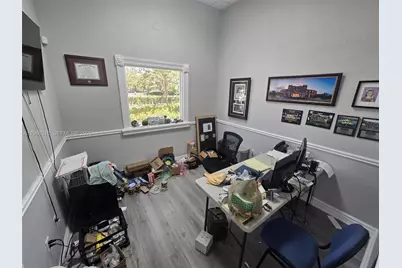 10322 NW 55th St, Sunrise, FL 33351 - Photo 7