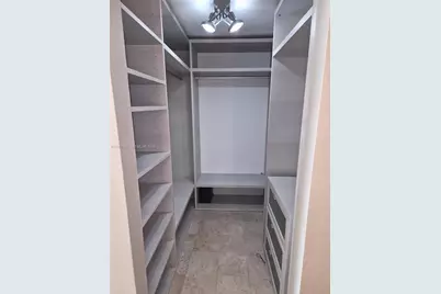 88 SW 7th St #3006, Miami, FL 33130 - Photo 7