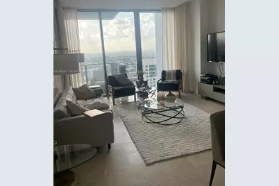 88 SW 7th St #3006, Miami, FL 33130 - Photo 5