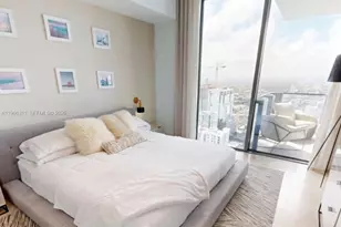 88 SW 7th St, Miami, FL 33130 - Photo 5