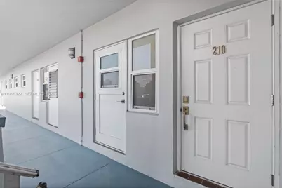 2223 Park Ln #210, Hollywood, FL 33021 - Photo 21