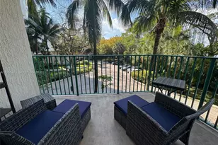 20000 E Country Club Dr, Aventura, FL 33180 - Photo 19