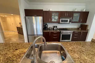 20000 E Country Club Dr, Aventura, FL 33180 - Photo 5