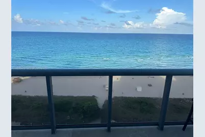 6039 Collins Ave #1517, Miami Beach, FL 33140 - Photo 9