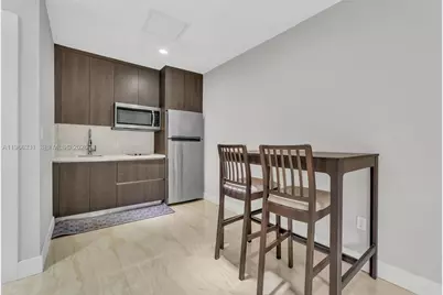 344 NW 136th Pl #B, Miami, FL 33182 - Photo 5