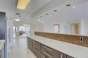 3600 Yacht Club Dr, Aventura, FL 33180 - Photo 17