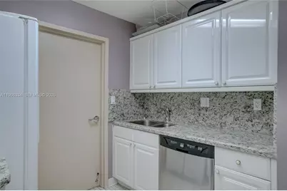 3600 Yacht Club Dr #703, Aventura, FL 33180 - Photo 77