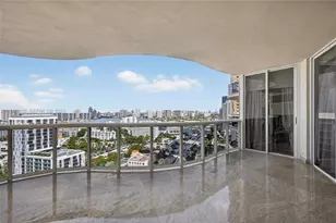 17555 Collins Ave, Sunny Isles Beach, FL 33160 - Photo 11
