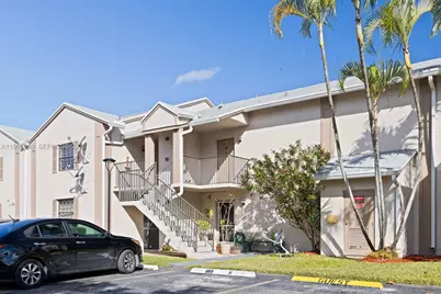 889 Hamilton Dr #889H, Homestead, FL 33034 - Photo 1