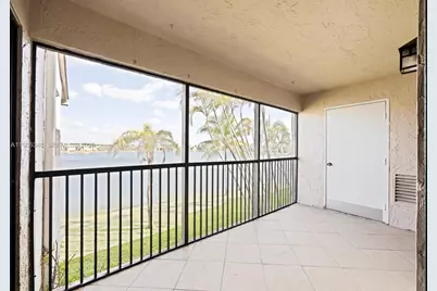 889 Hamilton Dr #889H, Homestead, FL 33034 - Photo 13