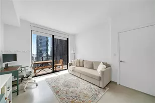 88 SW 7th St, Miami, FL 33130 - Photo 15