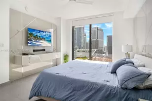 88 SW 7th St, Miami, FL 33130 - Photo 9